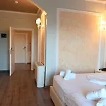 Onufri 4* Golem (Tirana)