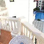 Otel Onufri 4*