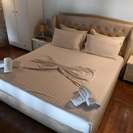 Hotel Onufri Golem (Tirana)