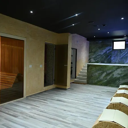 Onufri Hotel