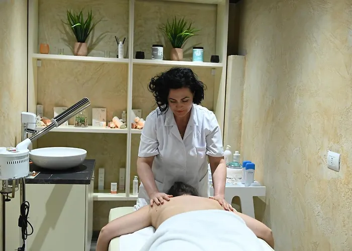 Onufri Golem (Tirana)