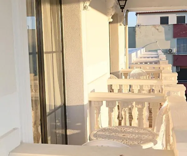 Onufri Golem (Tirana)